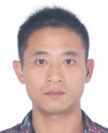 曹成龙.jpg