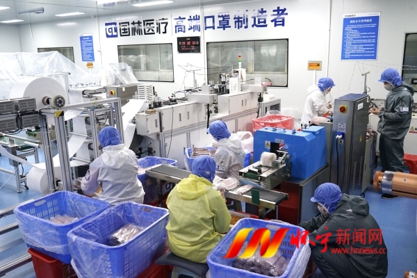 家门口就业 生活更安心.JPG